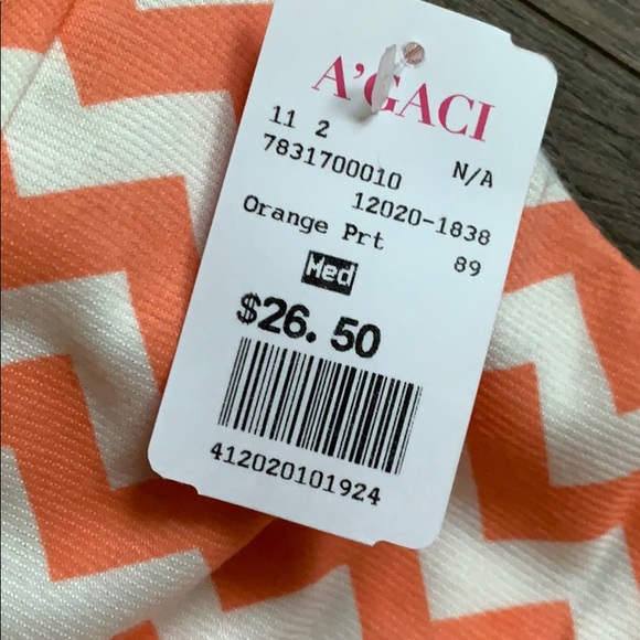 Coral and white strapless dress - Picture 2 of 2